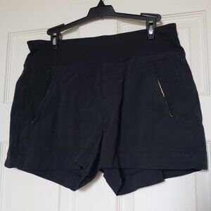 Athleta Trekkie North Women's Shorts Black with Zip Pockets - Size 10 - EUC